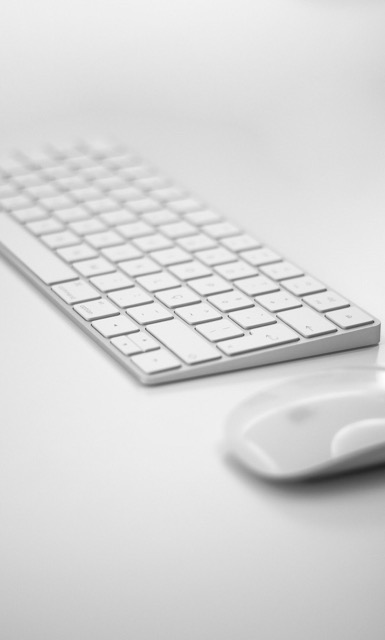 Apple Keyboard & Mouse